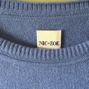 NWOT Nic Zoe cornflower blue . Soft with slight bell sleeves.